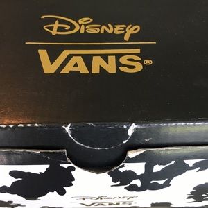 New Disney Print Vans sz 8.5